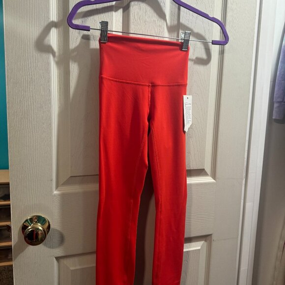 lululemon athletica Pants - LULULEMON leggings 23 inch HOT HEAT (no longer available)